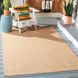 Courtyard Carolann Round Area Rug