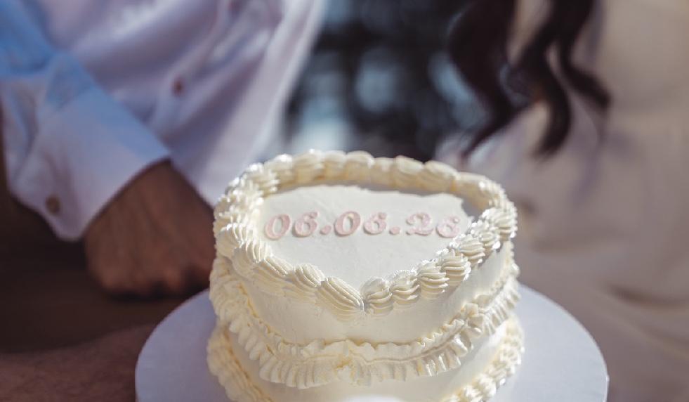 The Wedding Website of Gianni Molinaro and Danny Mansourati