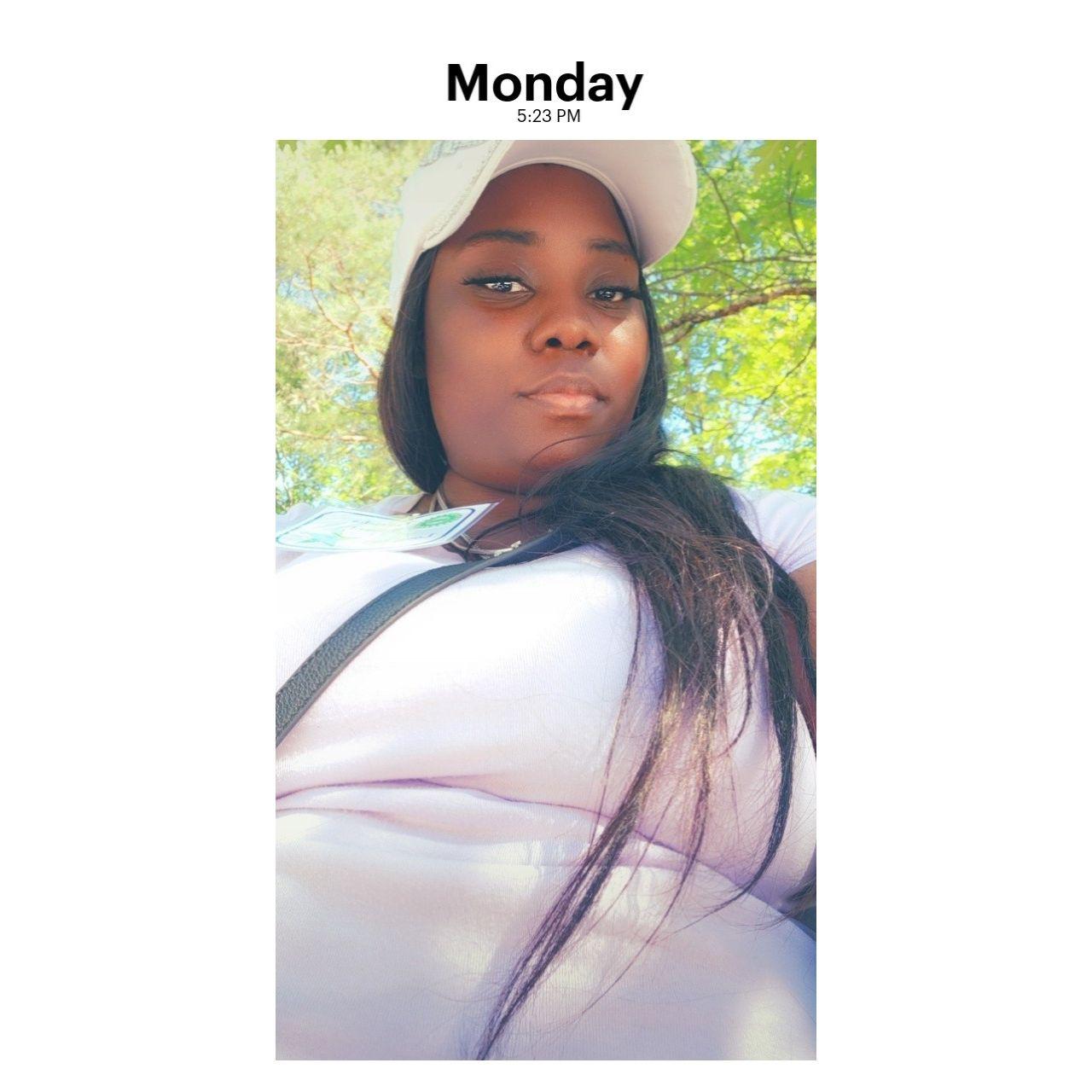 1st pic i took and sent to him the week we met