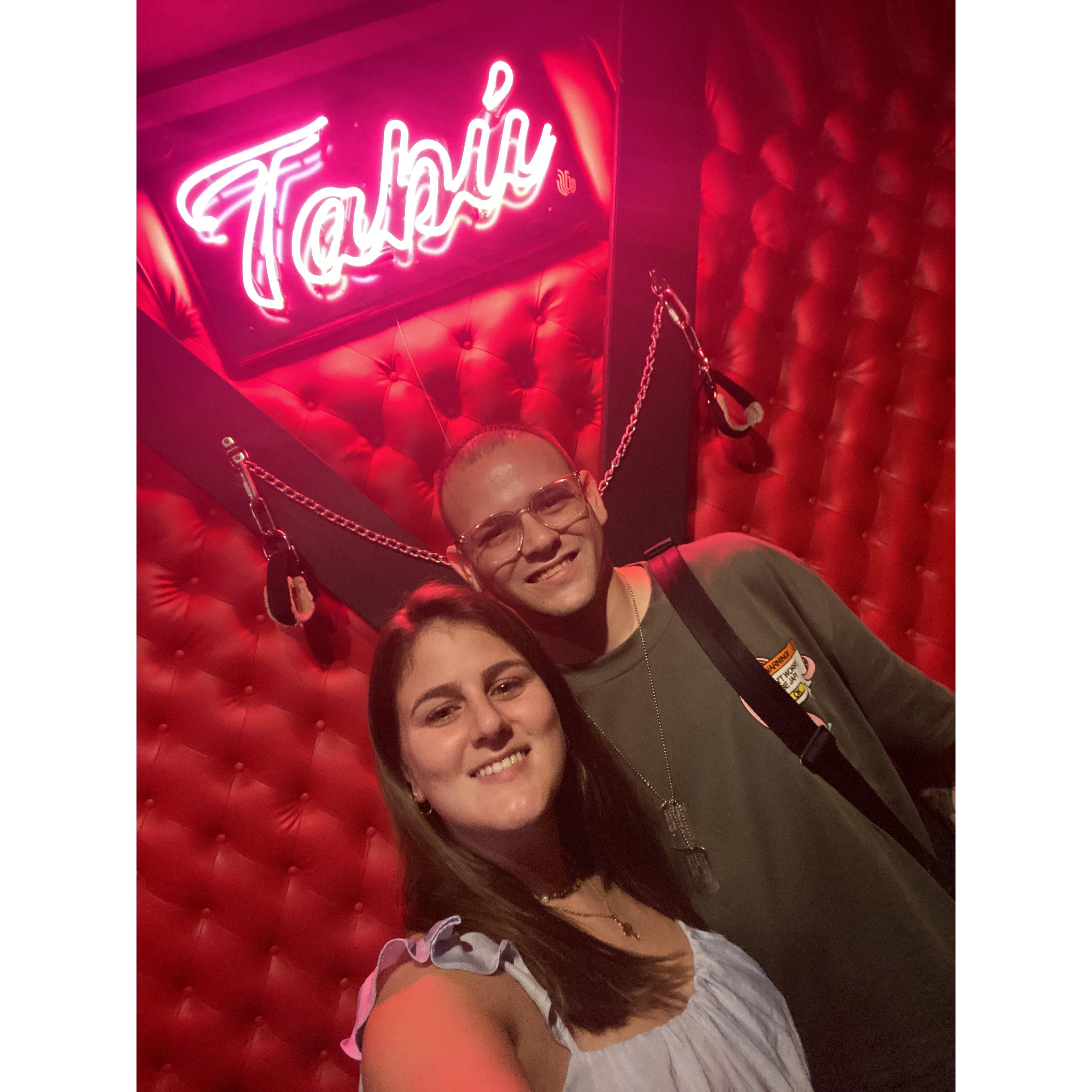 Cena en Tabú