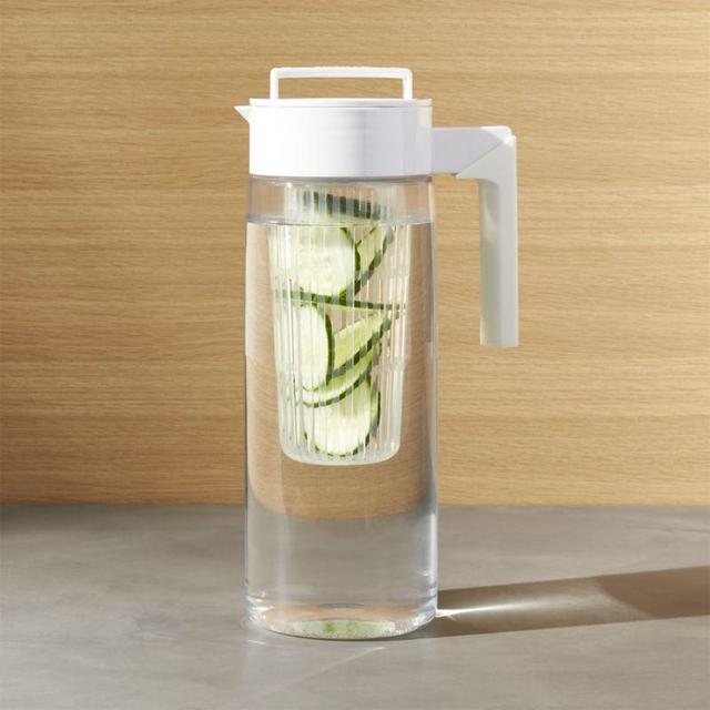 Airtight White 66oz Pitcher with Infuser