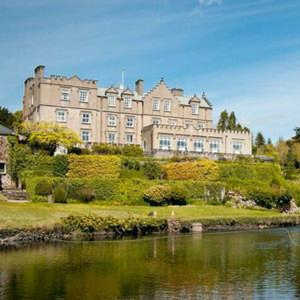 Stay Ballynahinch Castle