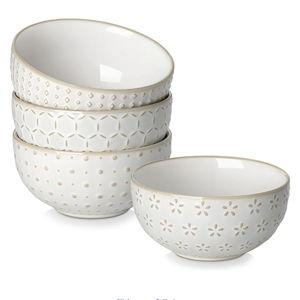 Stoneware Dessert Bowls Set of 4 with Embossment