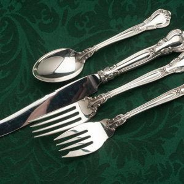 Gorham Chantilly Vintage Silverware