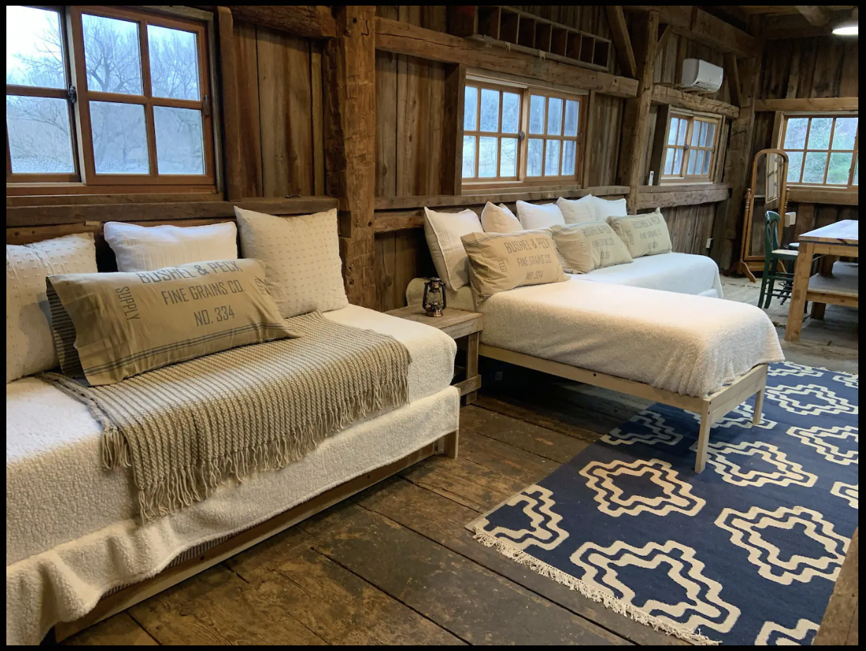 The Wedding Website of Lindsey Vollrath and Ethan Green