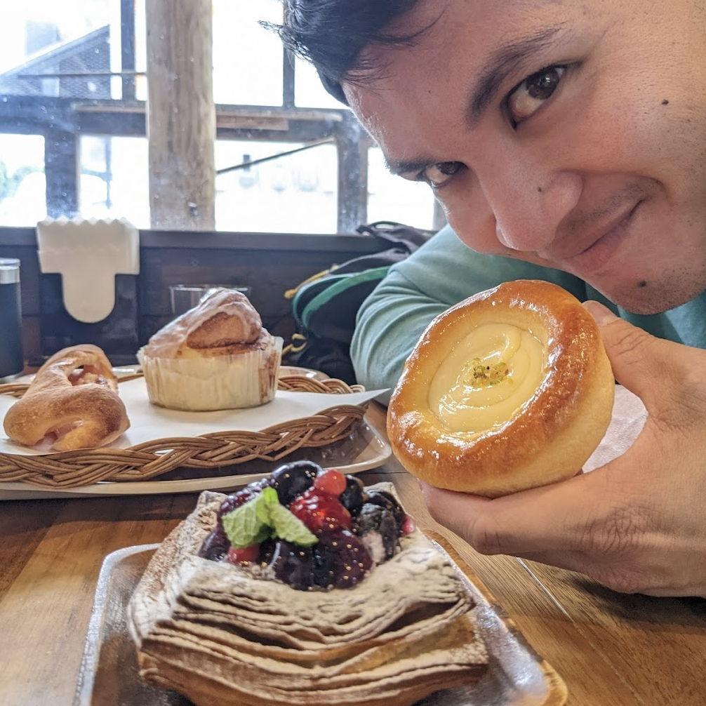 We enjoyed Japanese bakeries. Pastries were never too sweet!