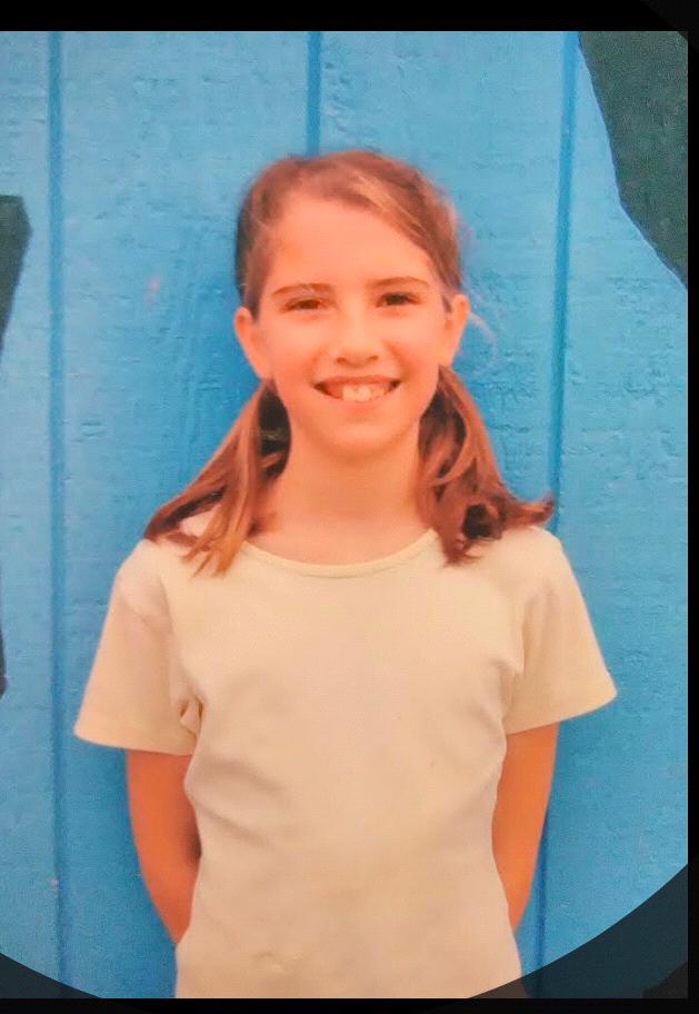 Lauren's big buck tooth grin back in the 2nd grade.