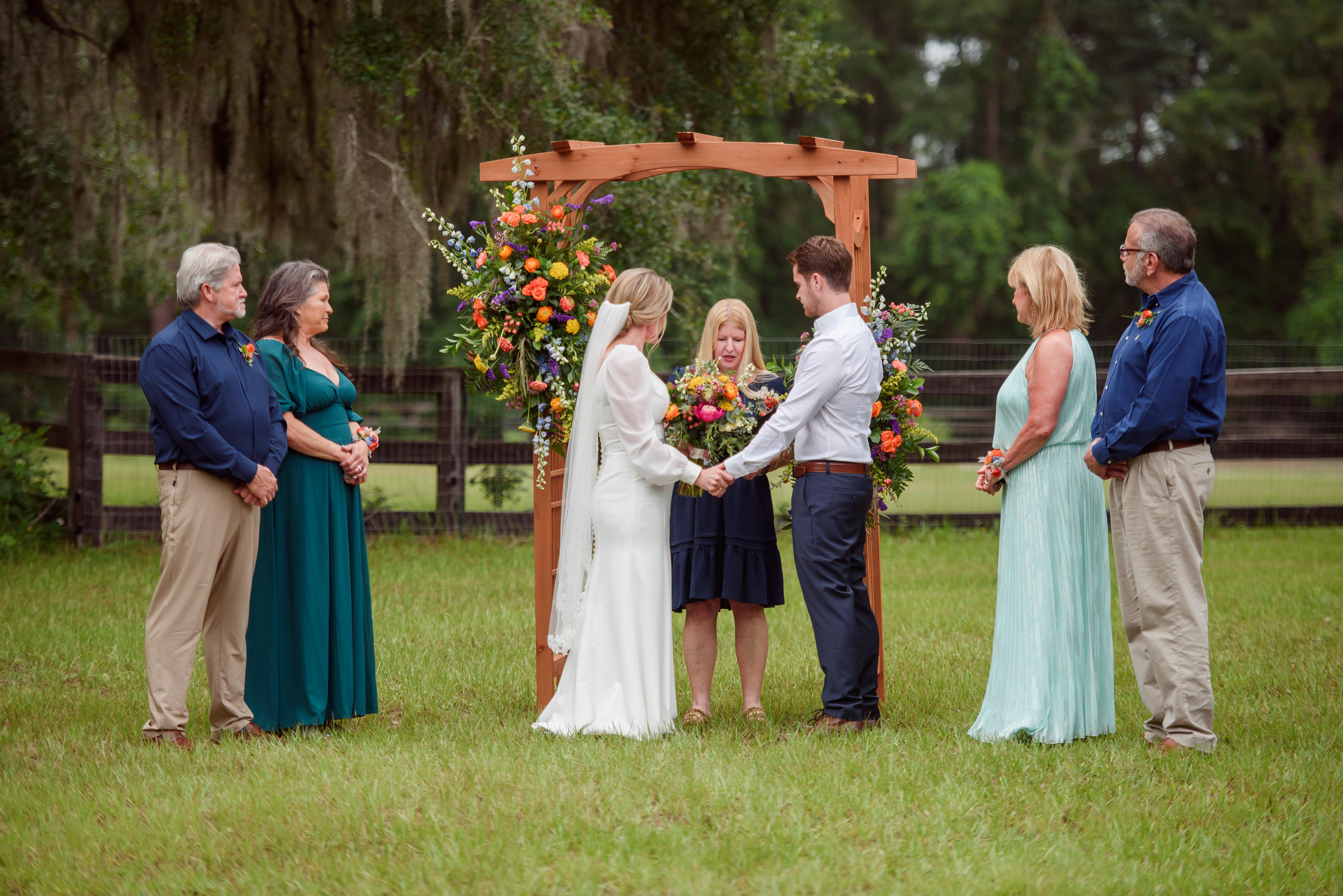 The Wedding Website of Lindsay Benner and Logan Abraben