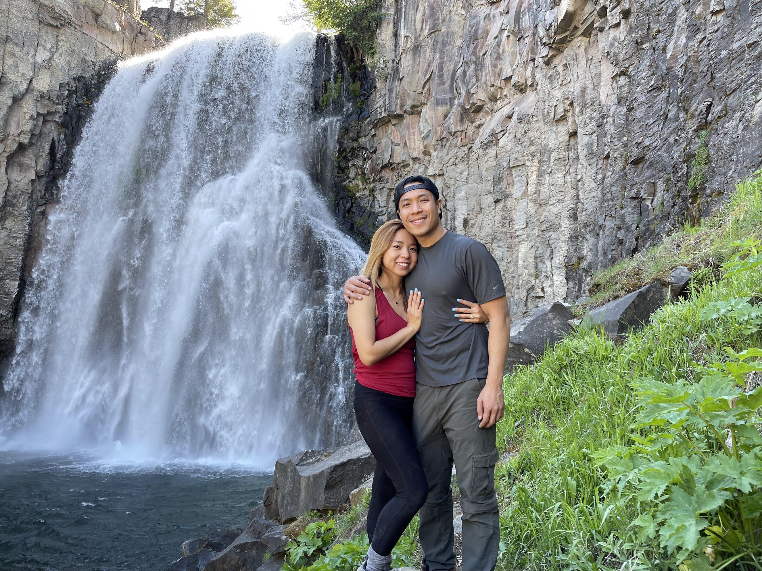 The Wedding Website of VI LE and TOMMY NGUYEN