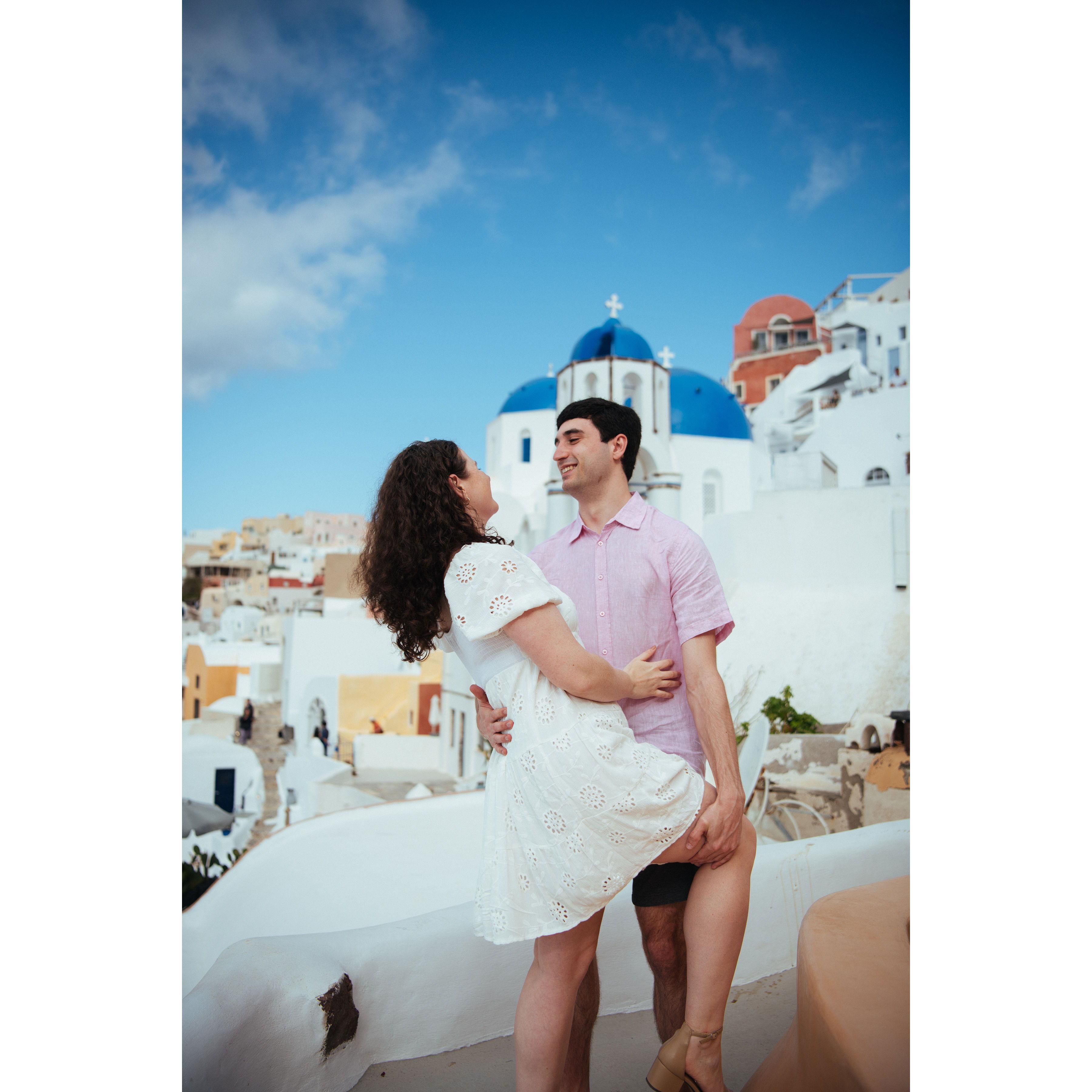 Engagement photos in Santorini! May 2024