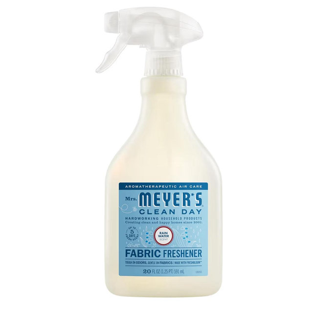 MRS. MEYER'S CLEAN DAY Fabric Freshener, Rain Water Scent, 20 Ounce Bottle
