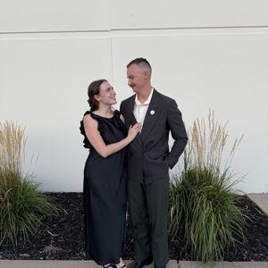 Order MidModMen+friends eGift Cards