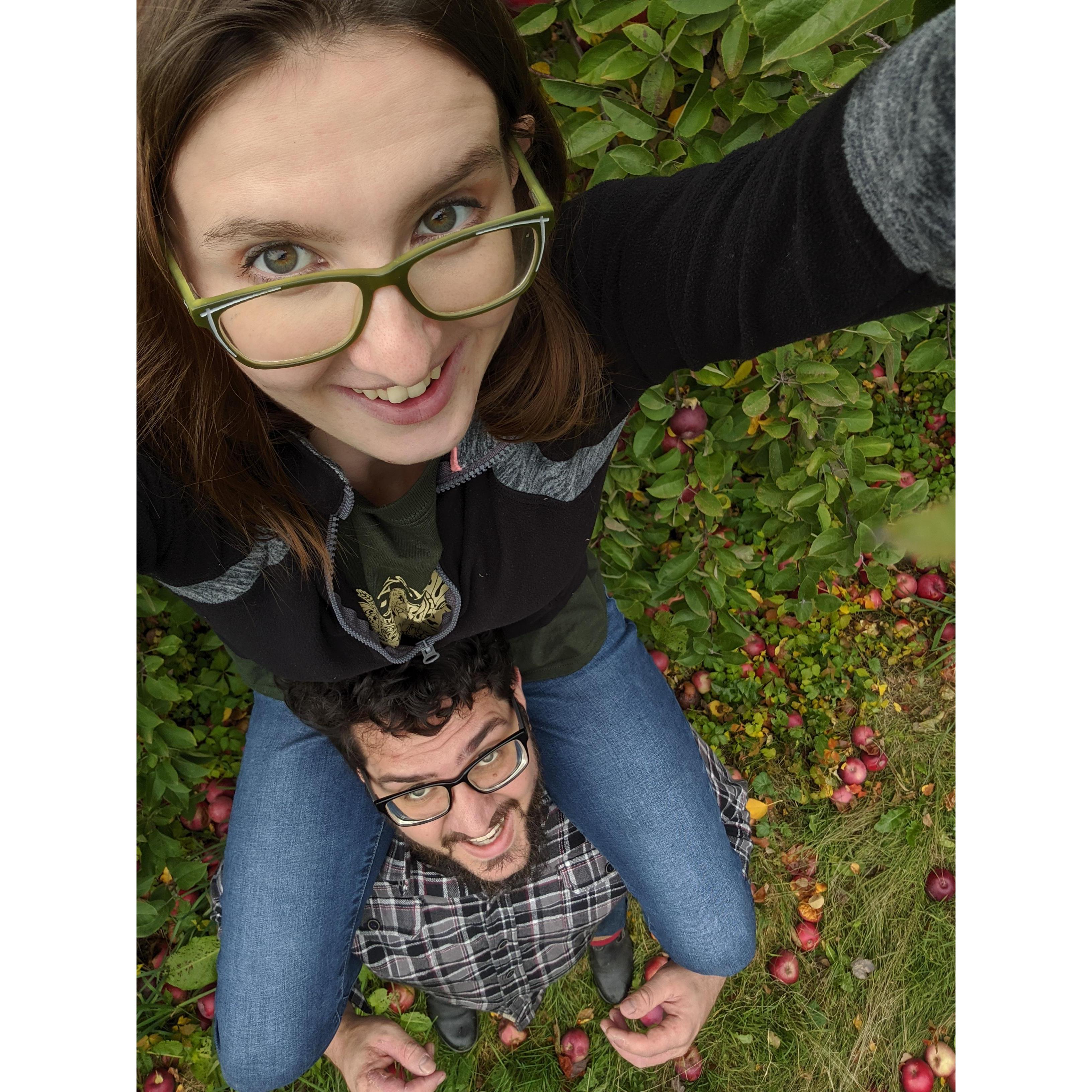 Apple picking is better together!