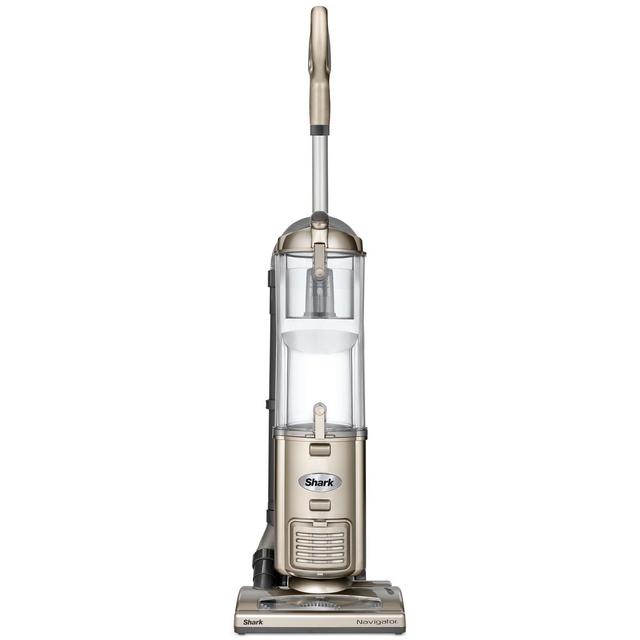 Shark - NV42 Navigator® Deluxe Upright Vacuum Cleaner