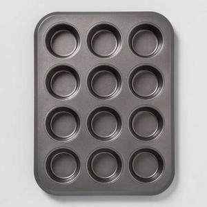 Non-Stick Muffin Tin Carbon Steel - Made By Design™