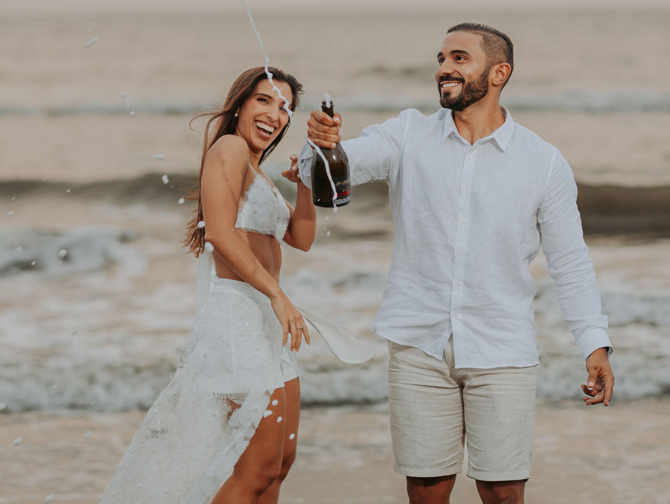 The Wedding Website of Hillary Velásquez B. and Elver Molina N.