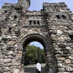 Bancroft Tower, Salisbury Park