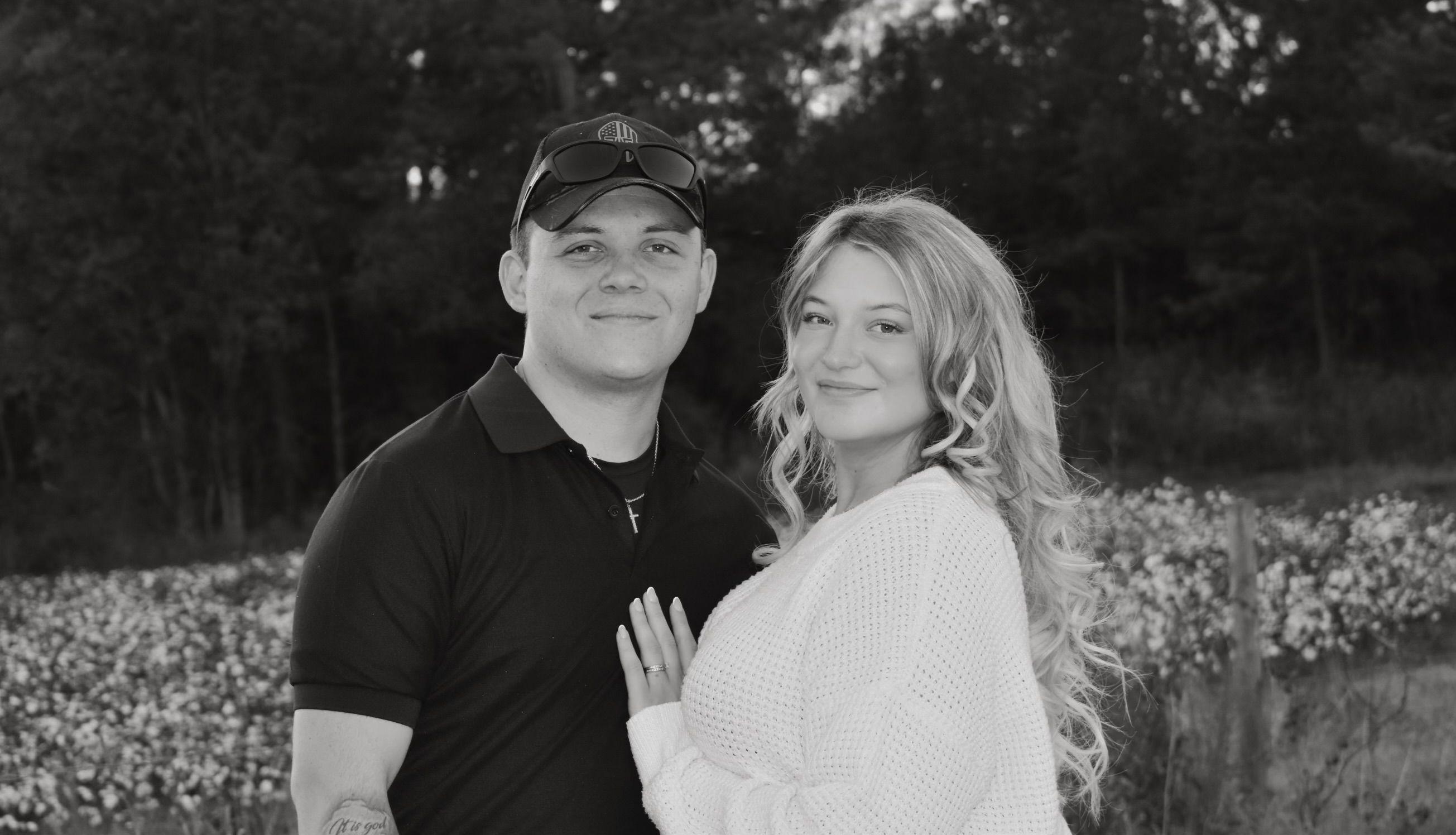The Wedding Website of Isabelle Espy and Dustin Bath