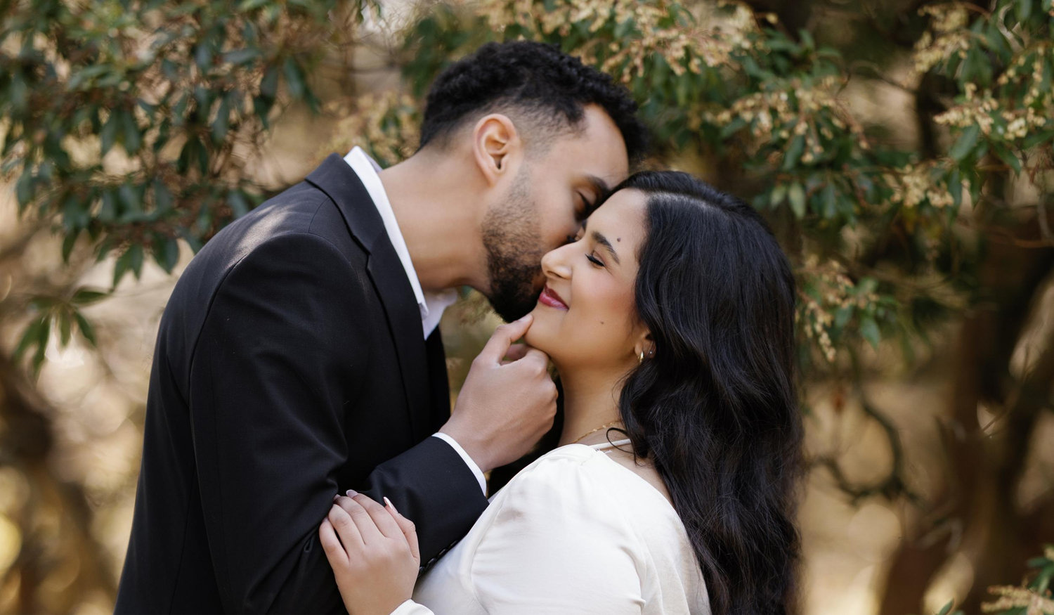 The Wedding Website of Philo Heness and Silvy Mansor