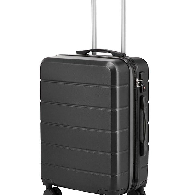 YOETEY Carry On Luggage 22x14x9 Airline Approved with Spinner Wheels, Expandable Hardside Suitcase, Black
