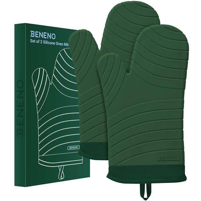 Beneno Premium Silicone Oven Mitts 2-Pack Heat Resistant 500°F, Soft Flexible Non-Slip Grips, BPA-Free & Waterproof Oven Mitts with Comfort Cotton Lining for Baking, Grilling, Cooking, 7"x13", Green