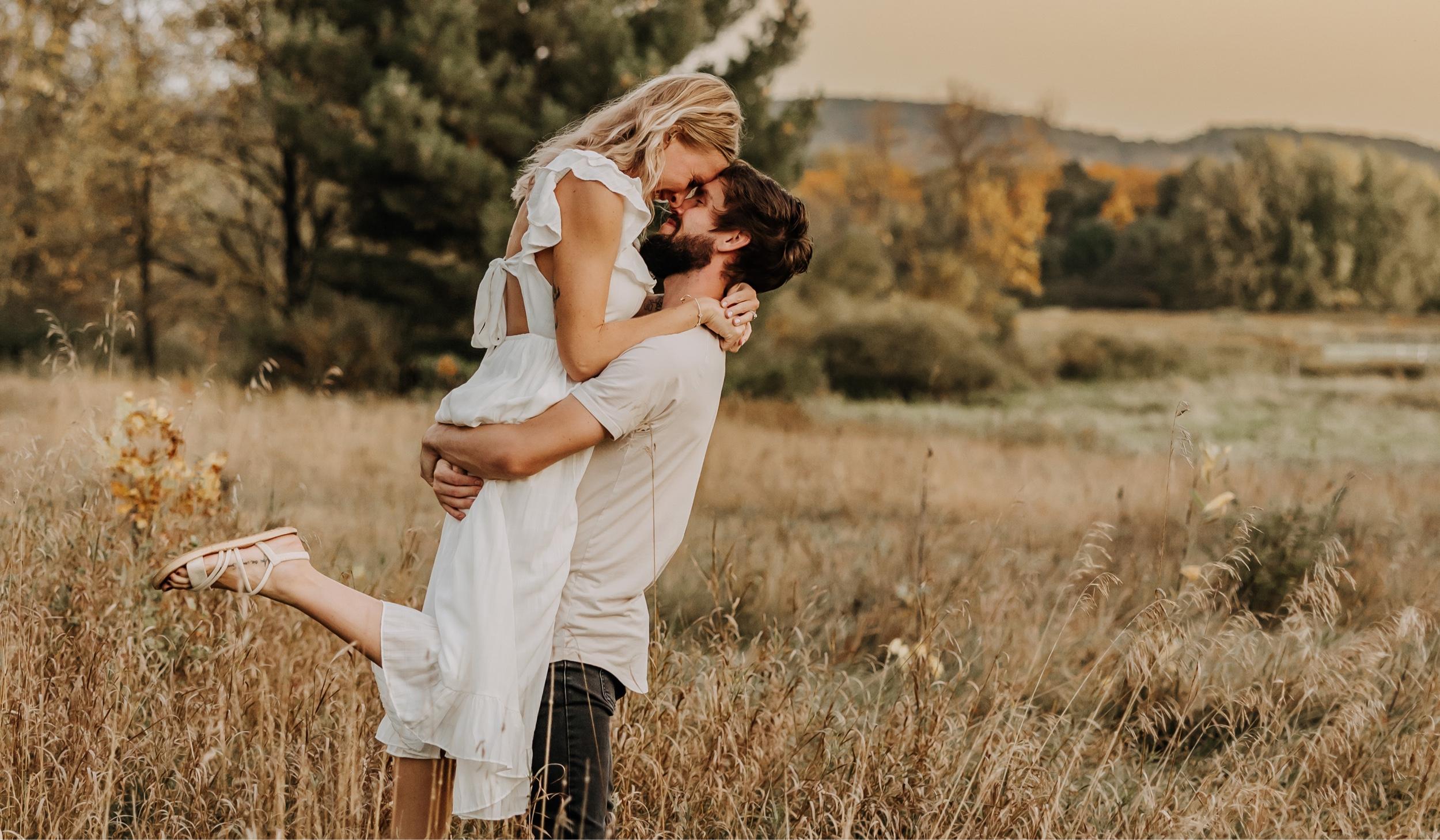 The Wedding Website of Kaylee Zinser and Logan Smith