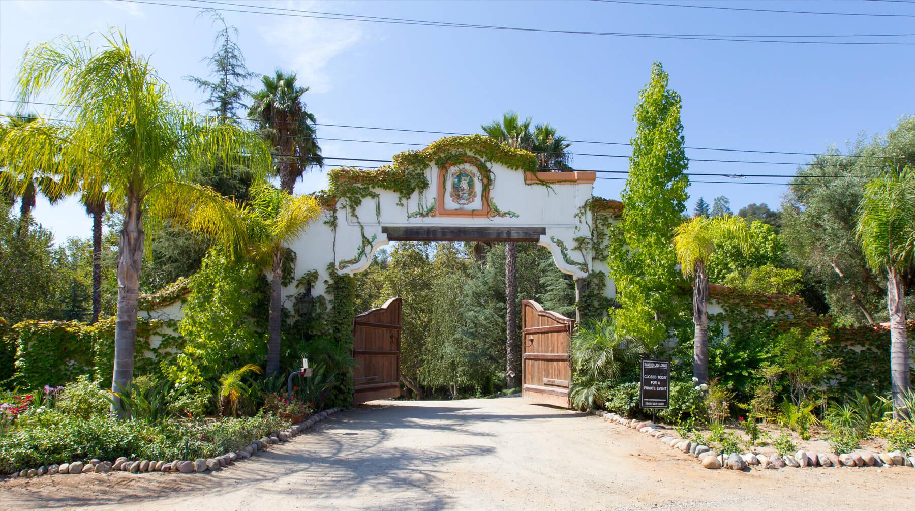 The Wedding Website of Jadelyn Forgiarini and Brandon Winsatt