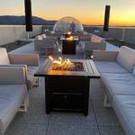 Quirk Hotel Rooftop Bar