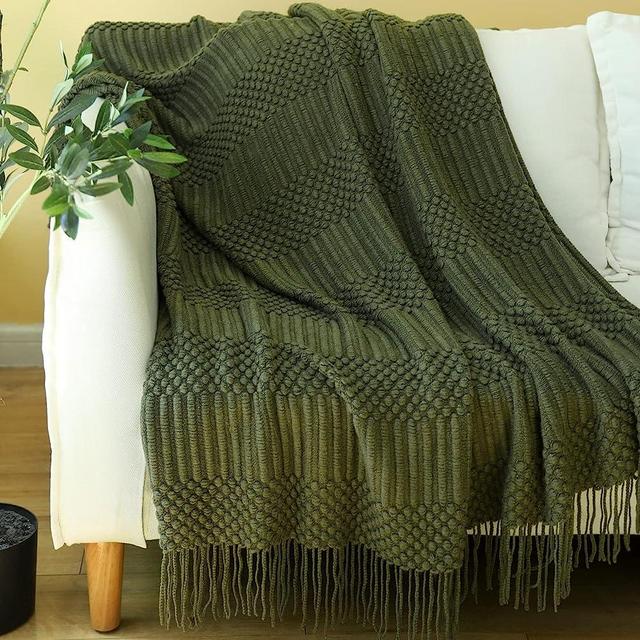 Blagic Knitted Throw Blanket for Couch, Bed and Sofa. Super Soft Blanket with Tassels, Olive Green Throw Blanket, 50 x 60 Inches Lightweight & Cosy Home Decor
