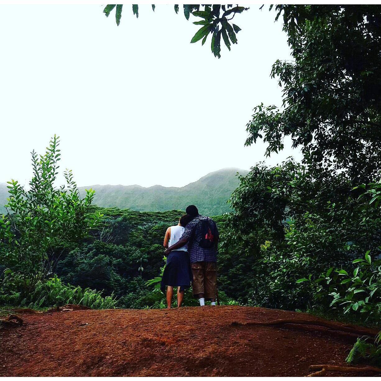 Hiking in Hawaii, Jenn's favorite place #home
