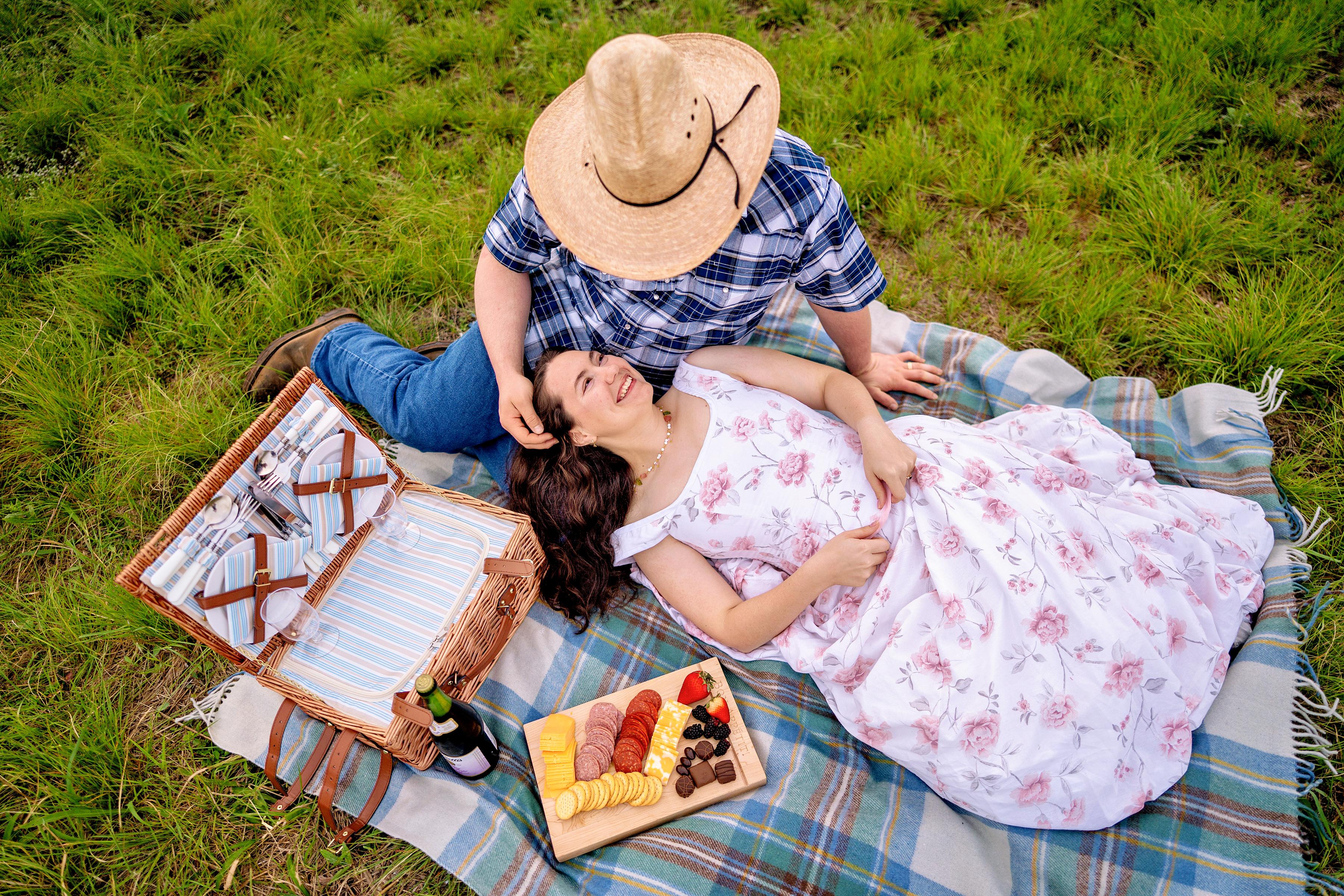 The Wedding Website of Beya Valenzuela and Austin Tillotson