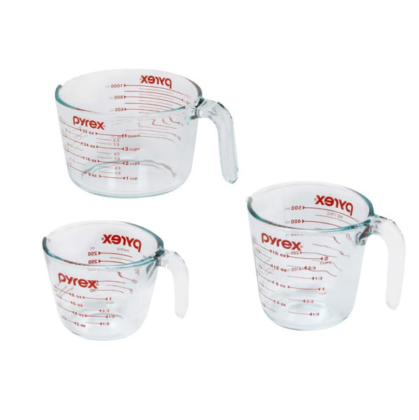 Pyrex Essentials (3-Pack) Glass Measuring Cups Set, (1, 2 & 4 Cup) Measuring Cups For Prepping, Baking and Cooking, Preheated Oven, Dishwasher, Freezer, and Microwave Safe