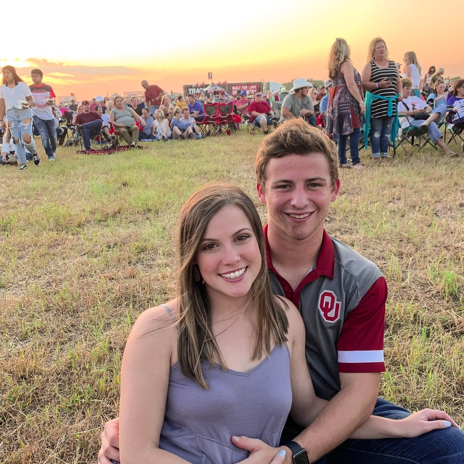 Attended an outdoor concert to celebrate our 2 year dating anniversary! Oct '19