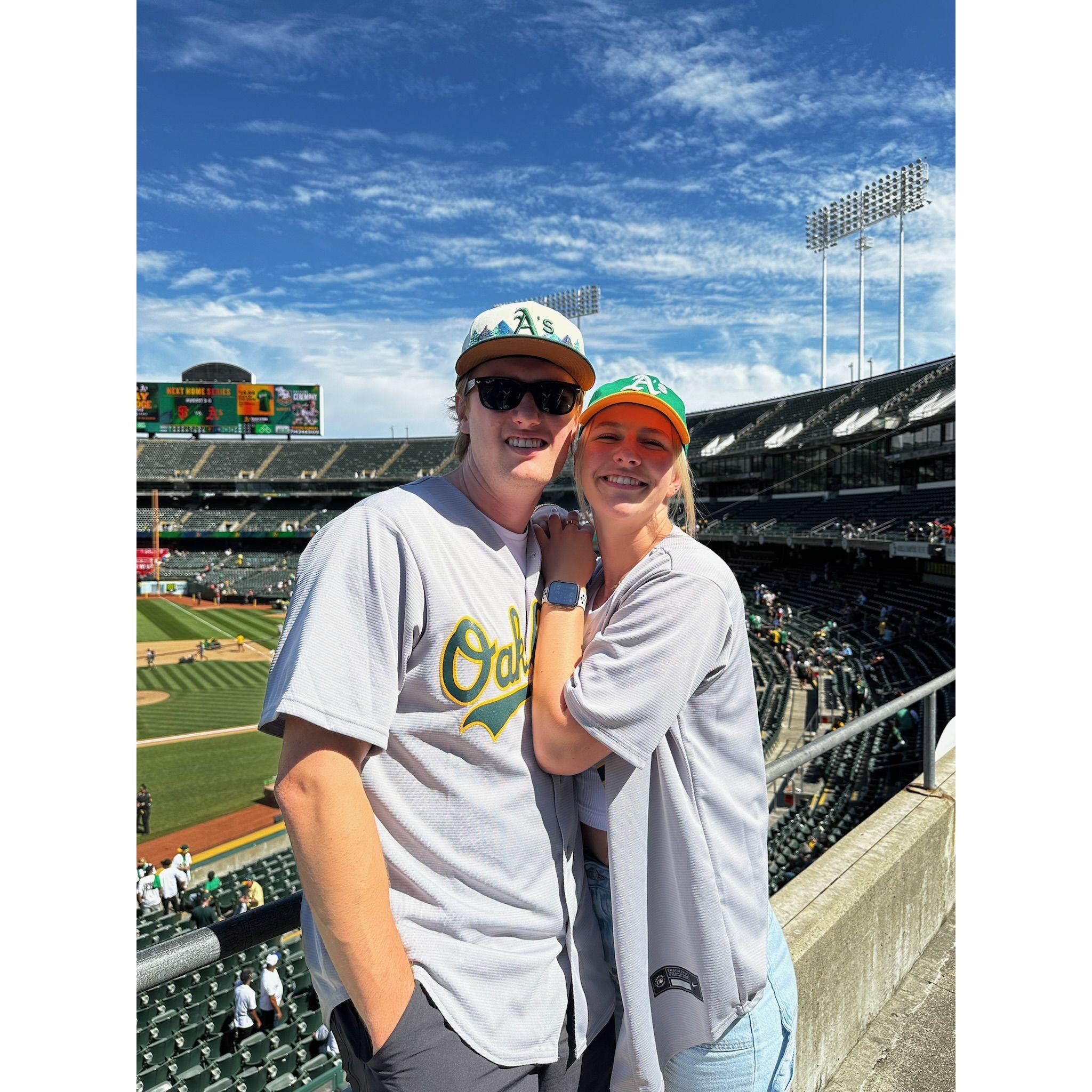 These guys love the Oakland A's 💛🐘💚
