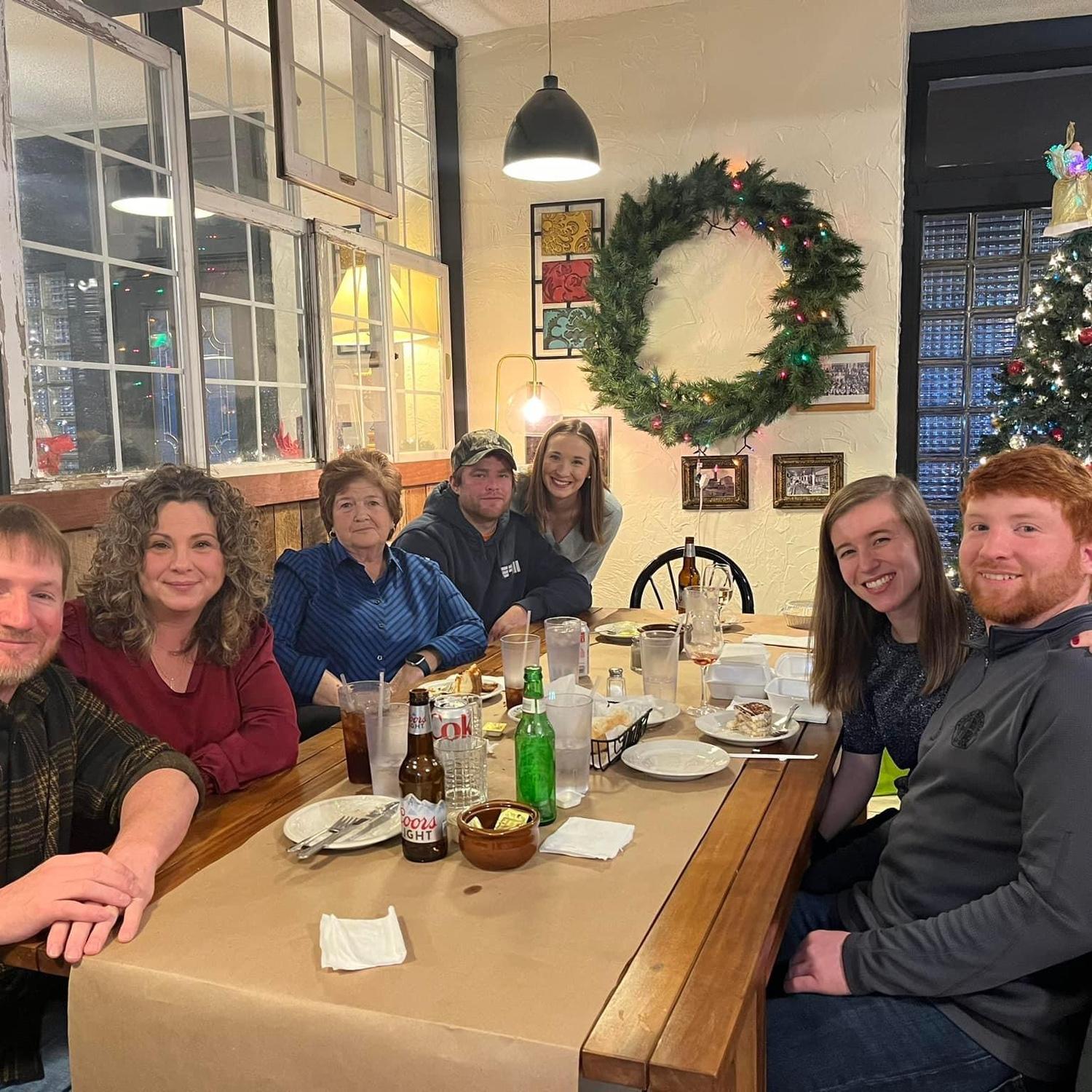 First time meeting Matthew’s family! New Year’s Eve 🎉