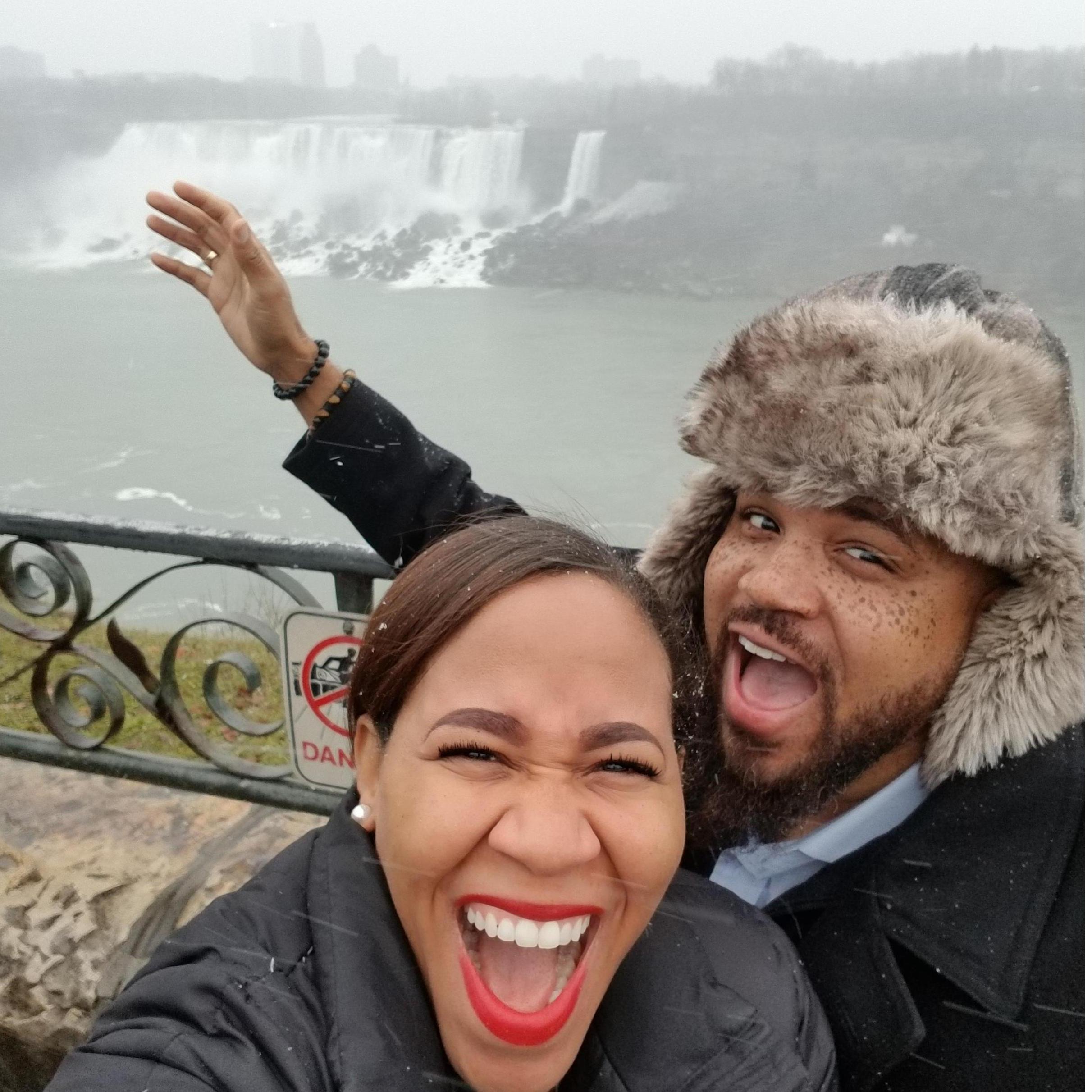 While on the way to minister in Buffalo, Ny....Why not take a quick freezing stop in Niagara Falls!