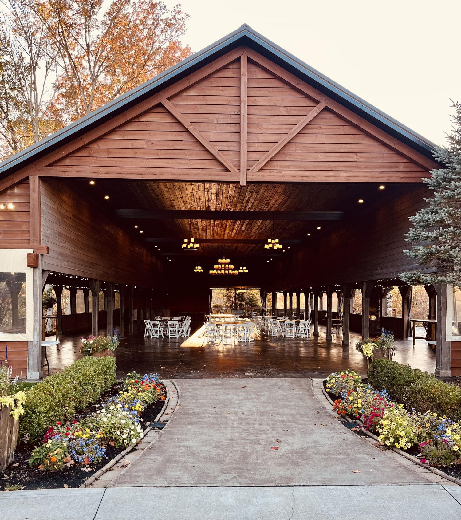 The Wedding Website of Olivia Brann and Matthew Kuzniakowski