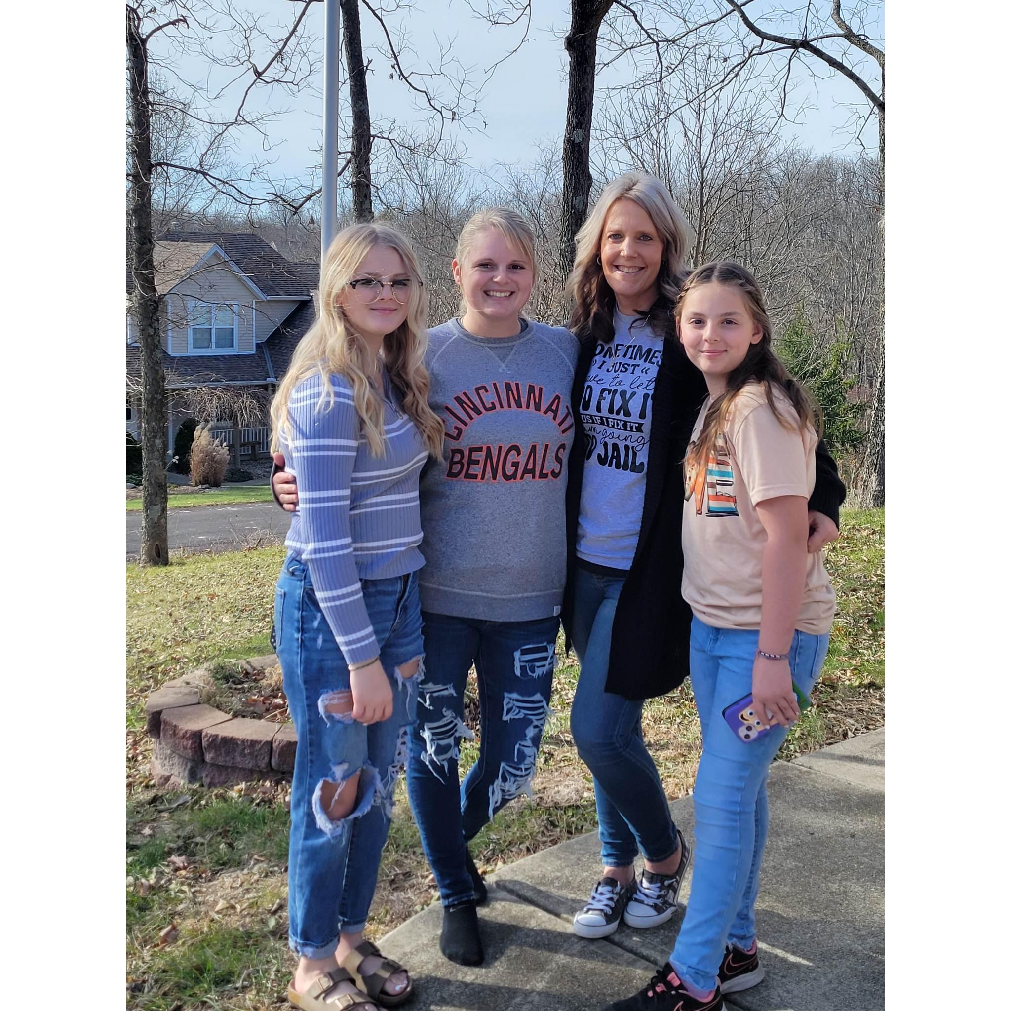 Daughter and granddaughters