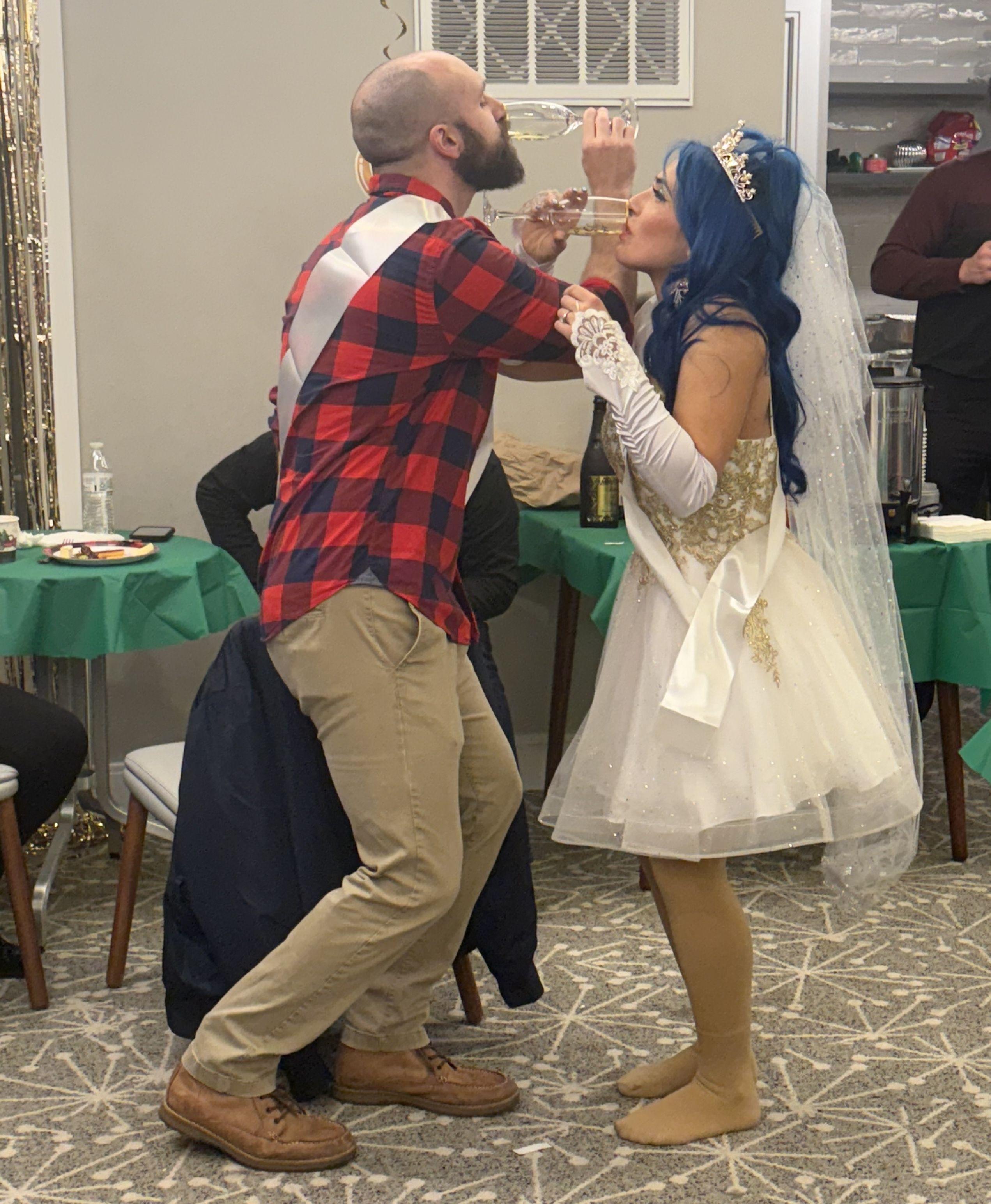 The Wedding Website of Rebecca Lorenzo and Alex Moss