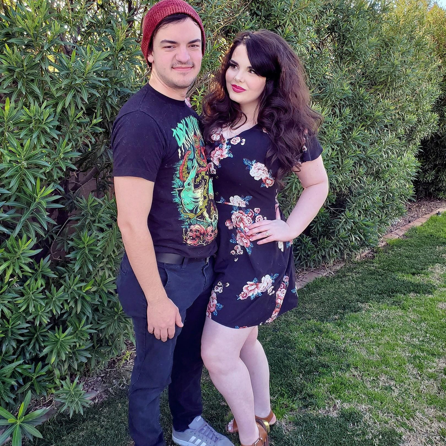 Happy Valentines Day ❤ Fun fact: the first time Cody asked me out was on Valentines Day... and I said no 😂