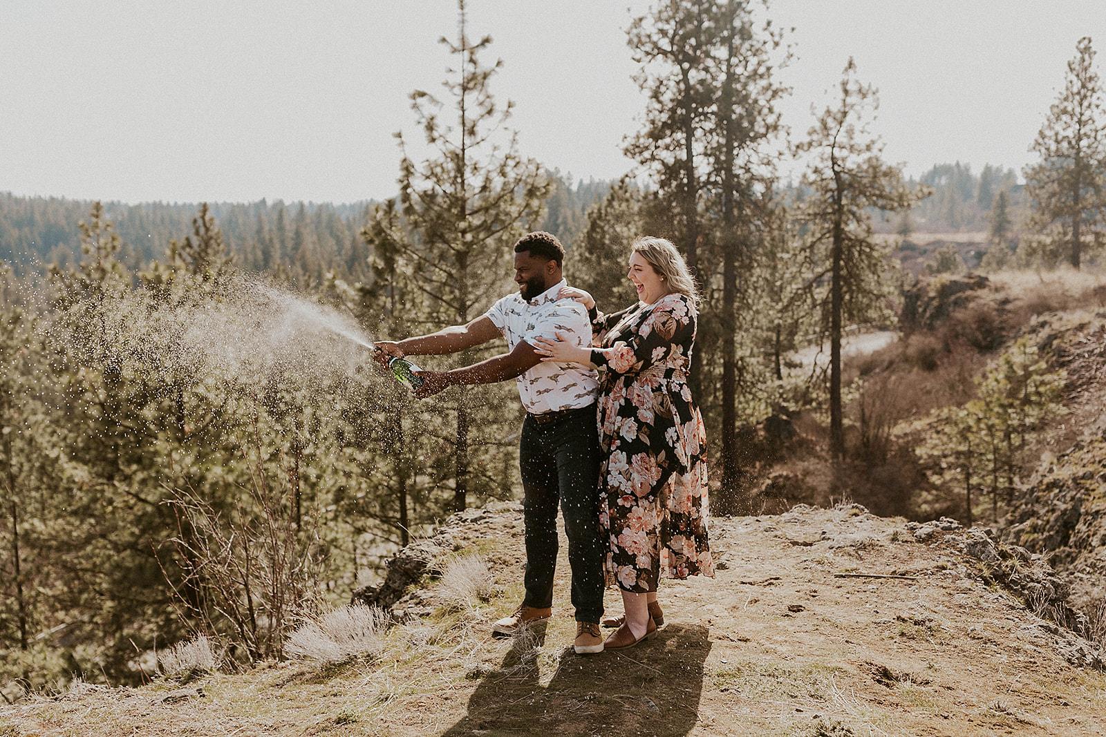 The Wedding Website of Alyssa Eucker and Josiah Robinson