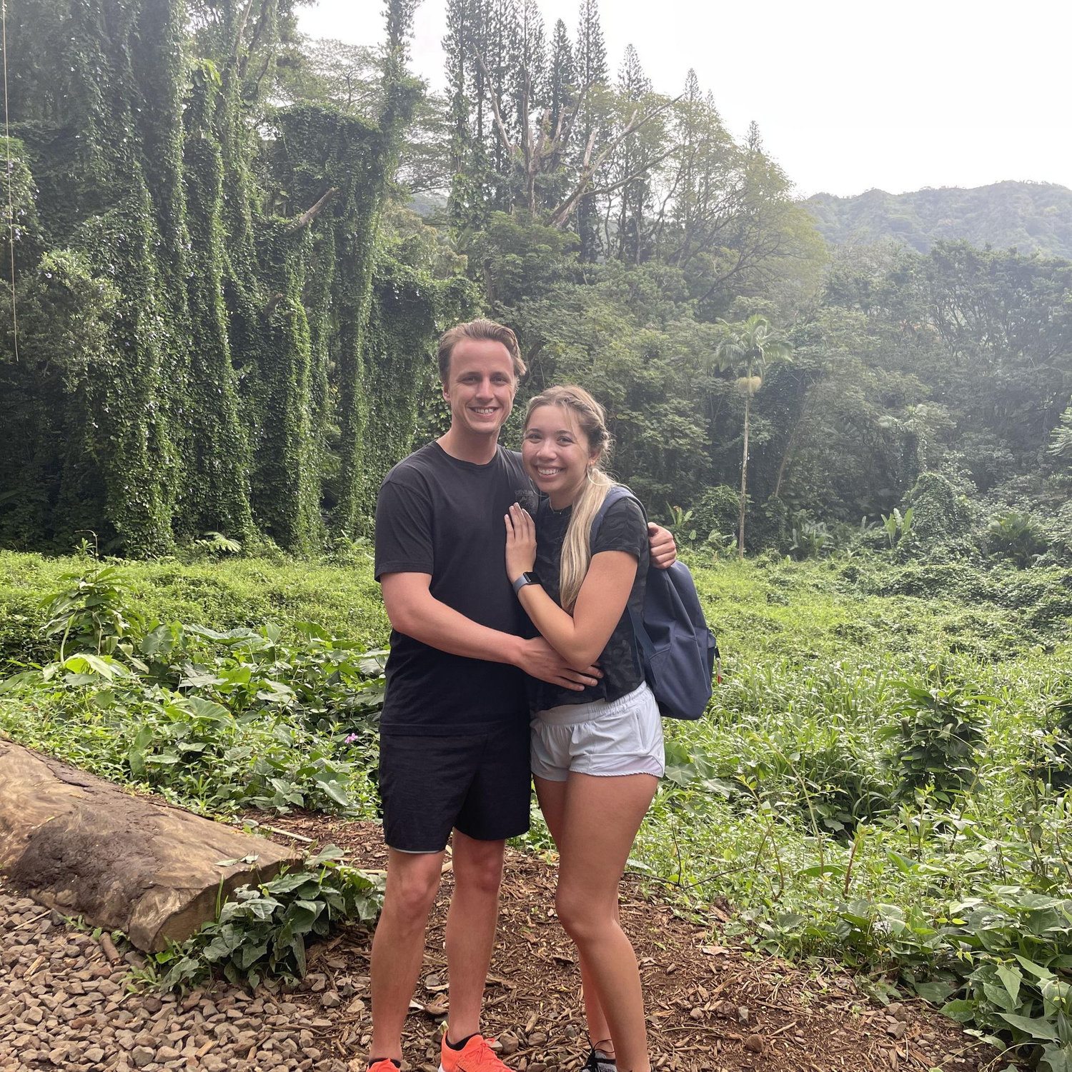 Manoa Fall Hike in Oahu, Hi