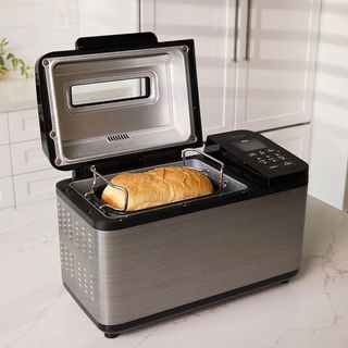 Home Bakery Virtuoso Plus Breadmaker