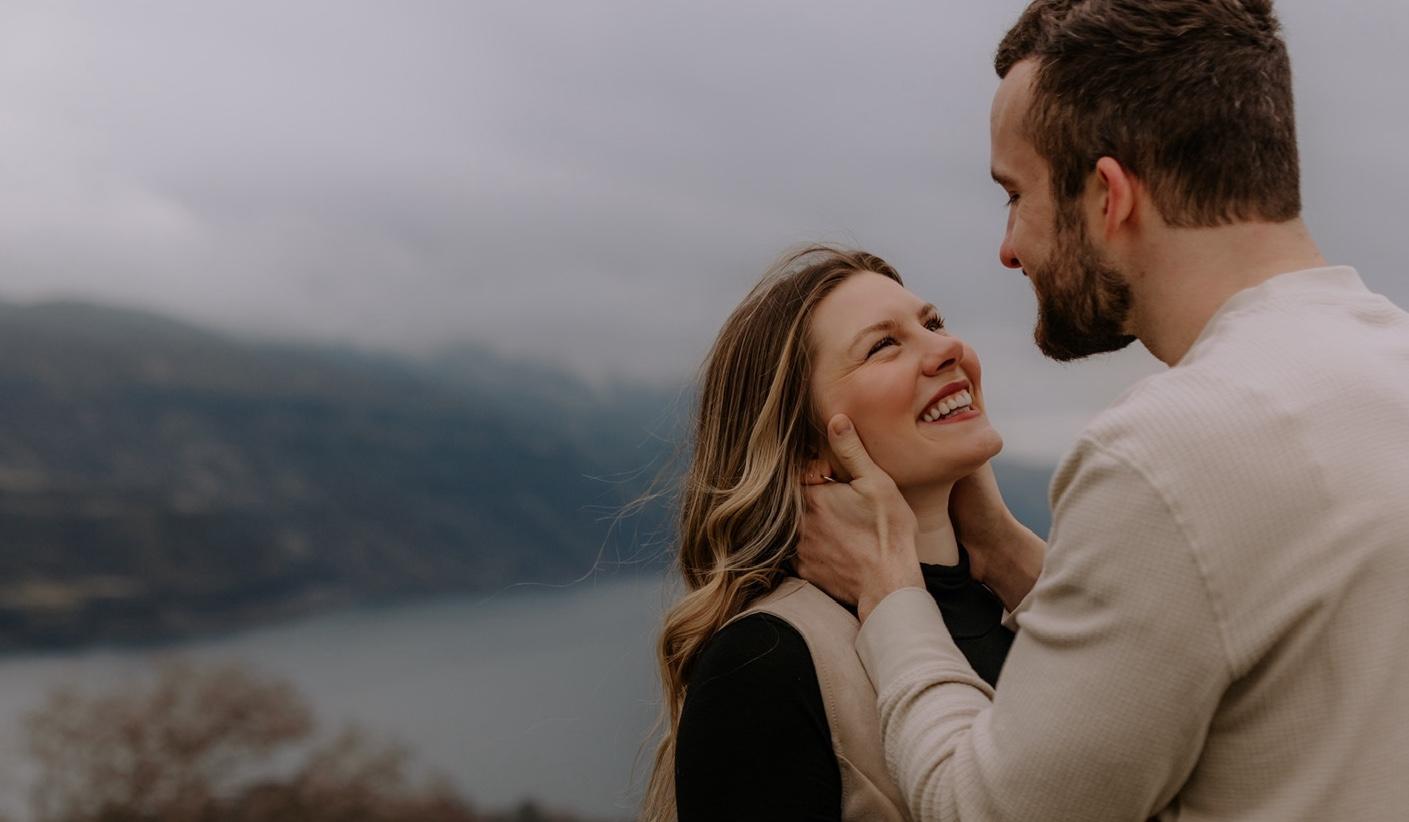 The Wedding Website of Violet Mittelstadt and Braedon Urie