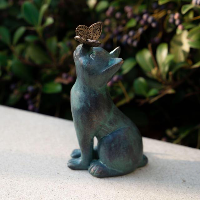 Curious Cat with Butterfly Indoor/Outdoor Figurine