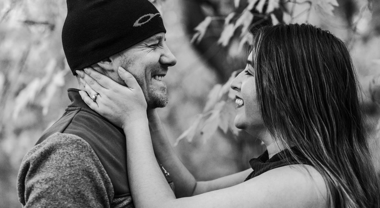 The Wedding Website of Jenny Tafur and Elliott Ruth