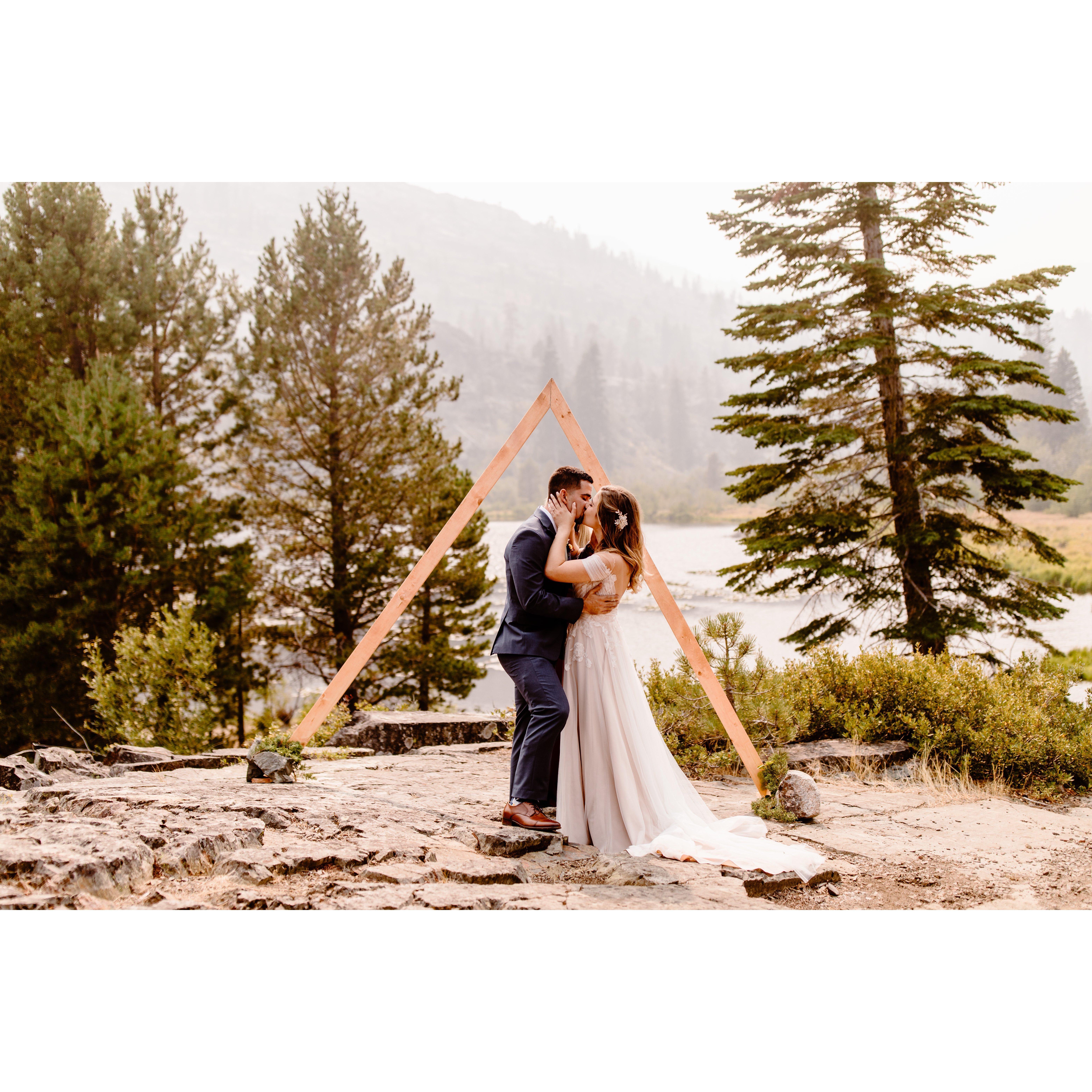 Sealing the vow of Mr and Mrs