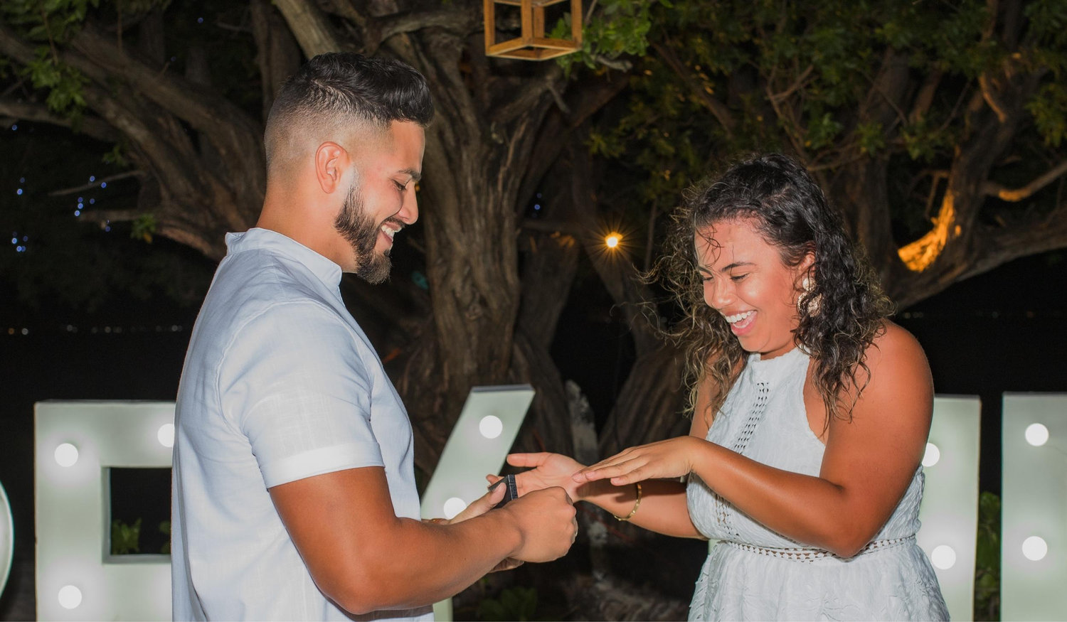 The Wedding Website of Monica Lopez and Michael Carbonell