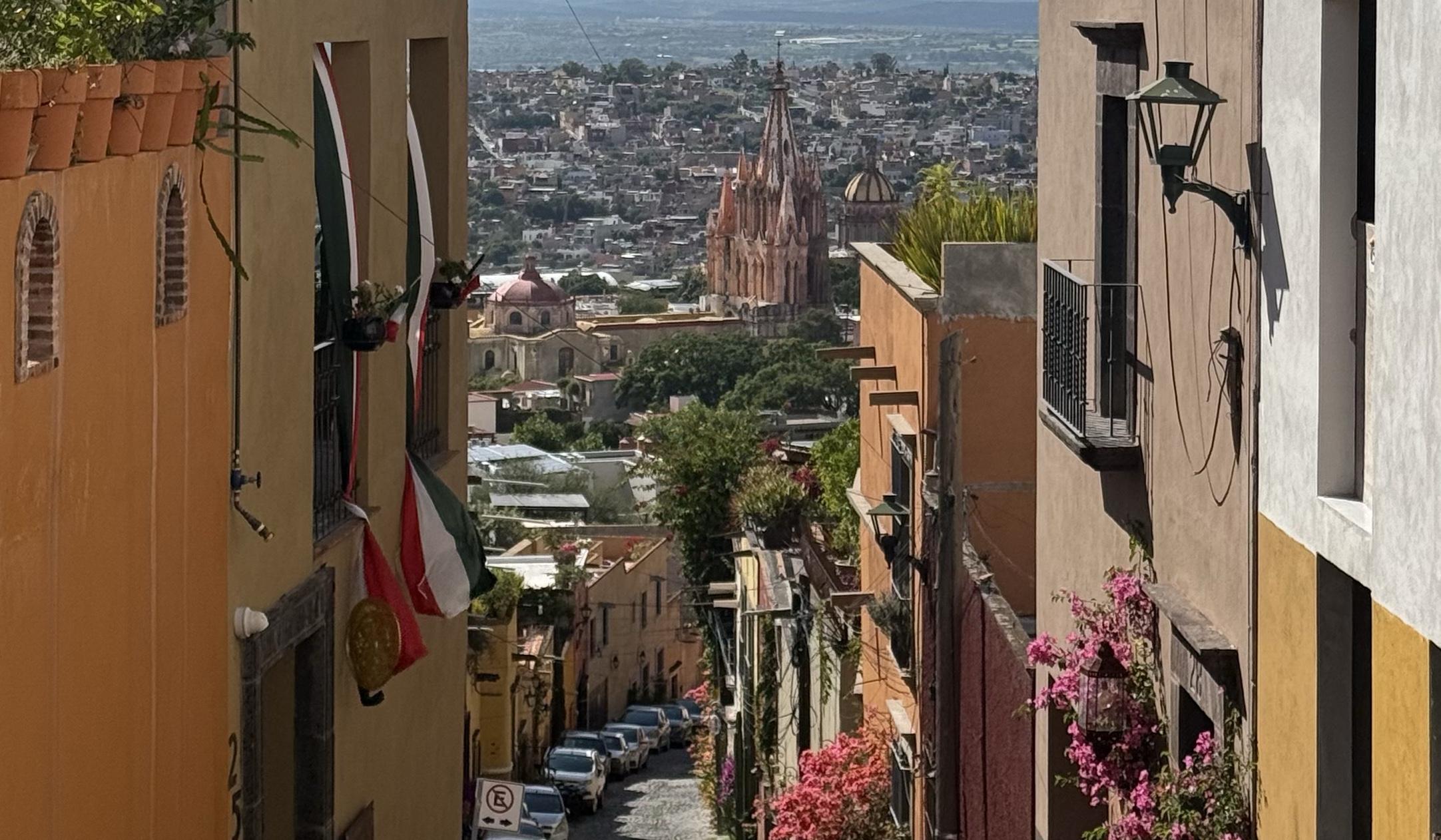 The Wedding Website of Stephanie Quiroz and Nicholas Spears