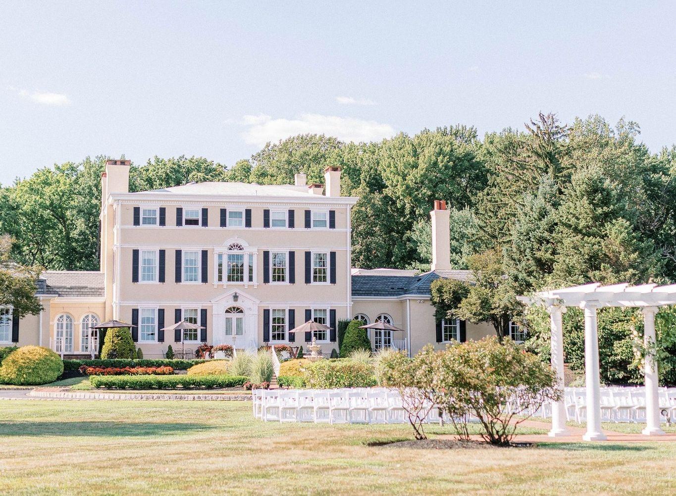 The Wedding Website of Bri Hartman and Chris Chidester